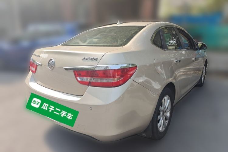 Used Buick GT 2010 GT 1.6L Automatic Fashion Edition Rear Right 45 Deg