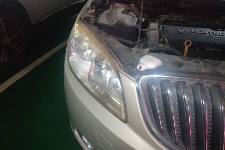 Used Buick GT 2010 GT 1.6L Automatic Fashion Edition Right Front Headlight