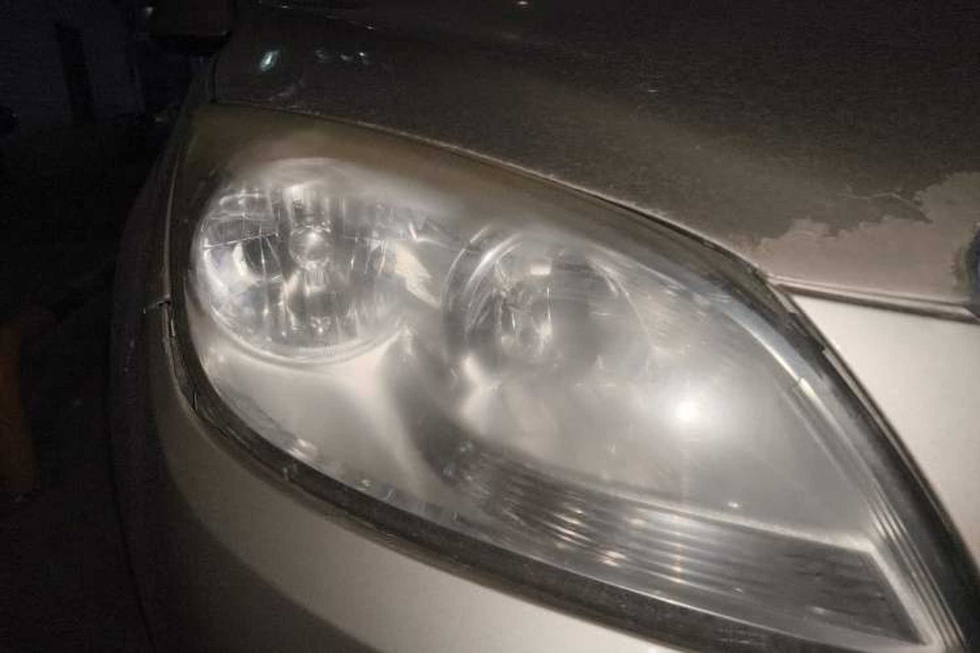 Used Buick GT 2010 GT 1.8L Automatic Luxury Edition Right Front Headlight