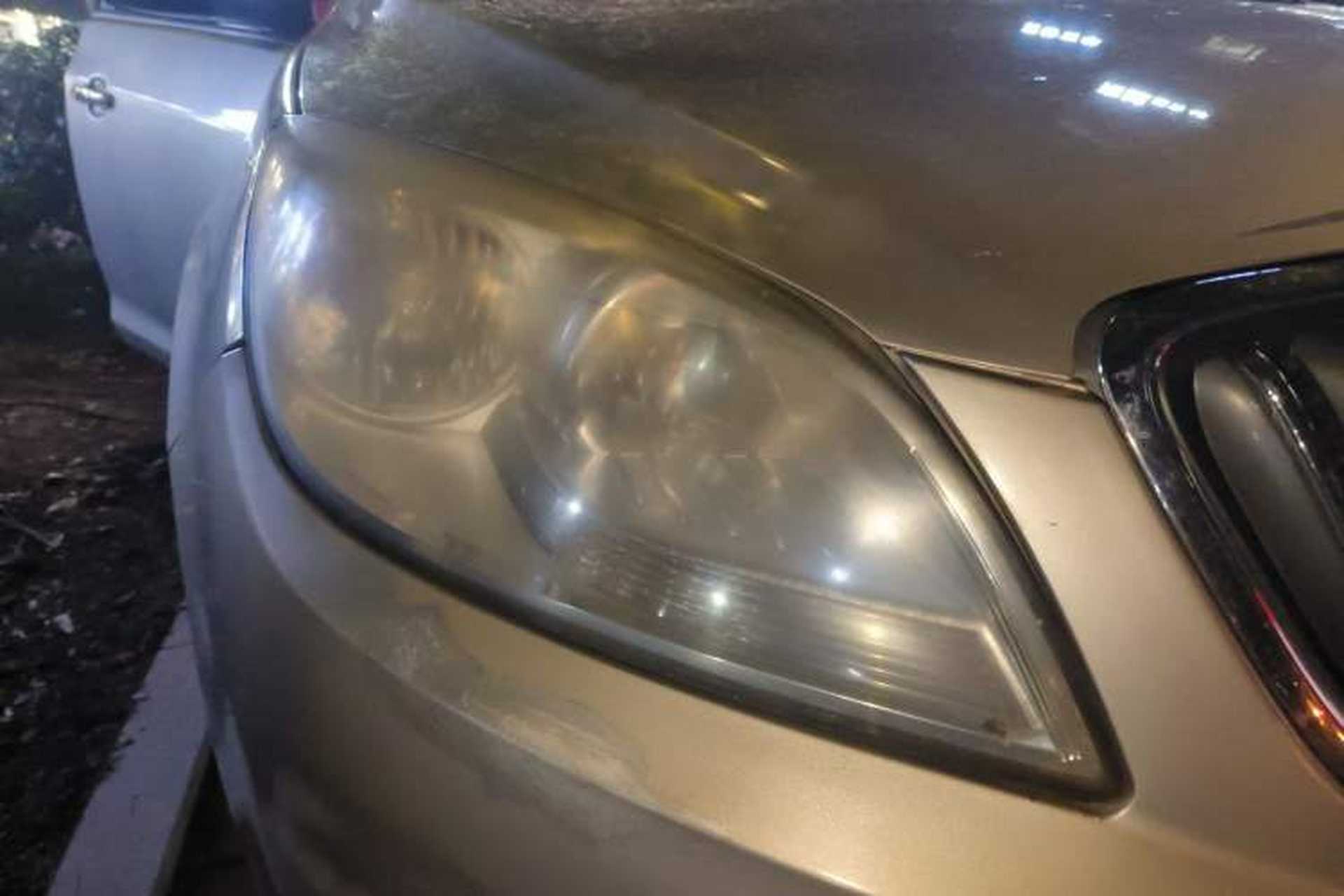 Used Buick GT 2010 GT 1.6L Automatic Fashion Edition Right Front Headlight