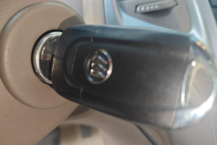 Used Buick GT 2010 GT 1.6L Automatic Fashion Edition Vehicle Key