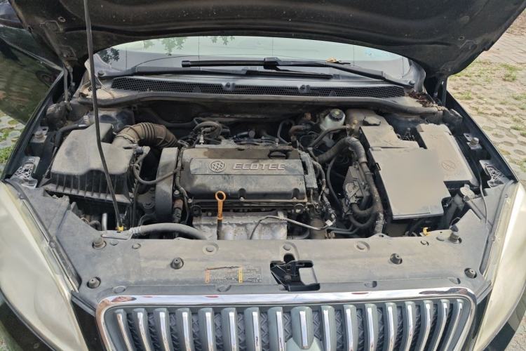 Used Buick GT 2011 GT 1.8L Automatic Fashion Edition Leather Model Engine Bay