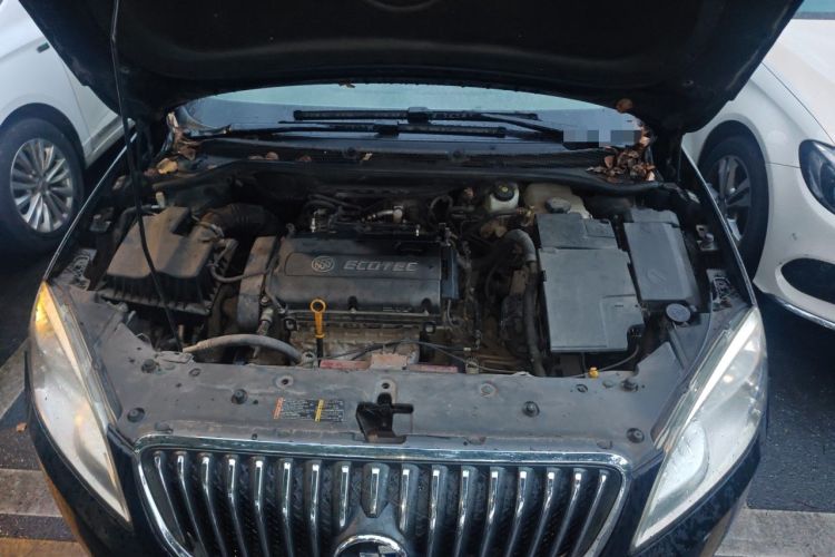 Used Buick GT 2011 GT 1.8L Automatic Fashion Edition Leather Model Engine Bay