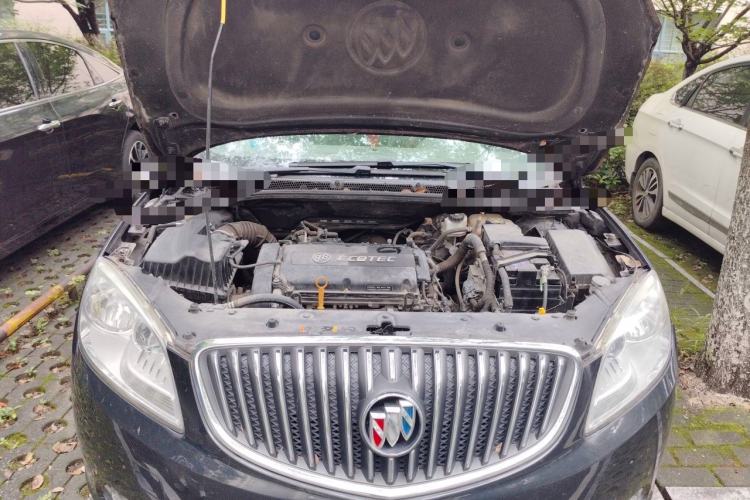 Used Buick GT 2011 GT 1.8L Automatic Fashion Edition Leather Model Engine Bay