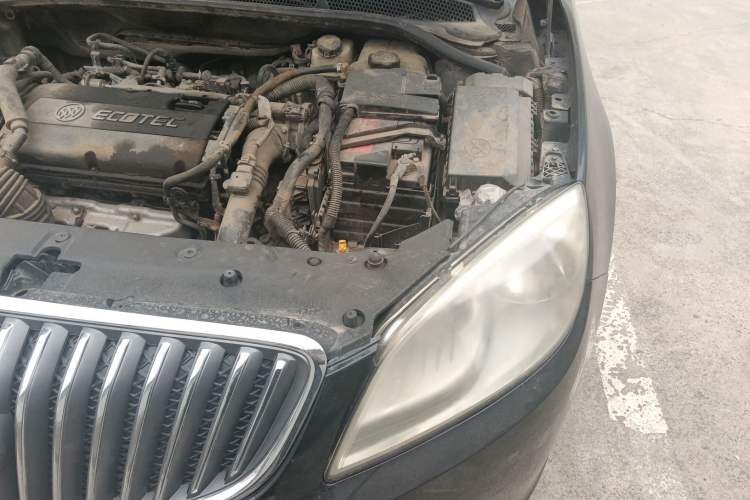 Used Buick GT 2011 GT 1.6T Fashion Sport Edition Leather Model Engine Bay Left