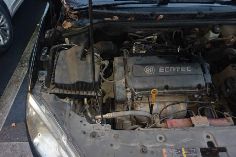 Used Buick GT 2011 GT 1.8L Automatic Fashion Edition Leather Model Engine Bay Right