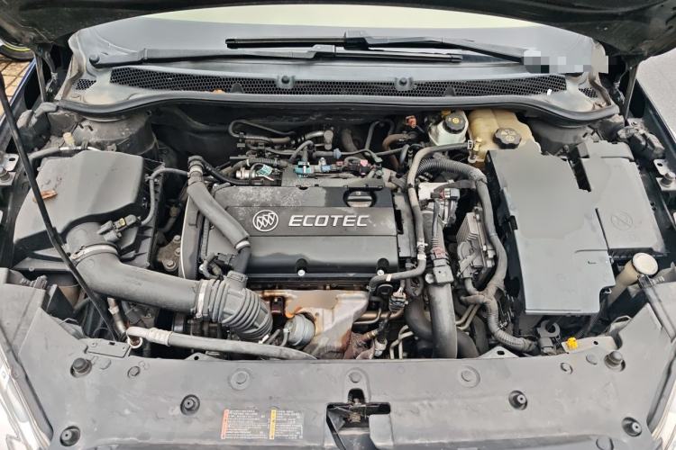 Used Buick GT 2011 GT 1.6T Fashion Sport Edition Leather Model Engine Bay