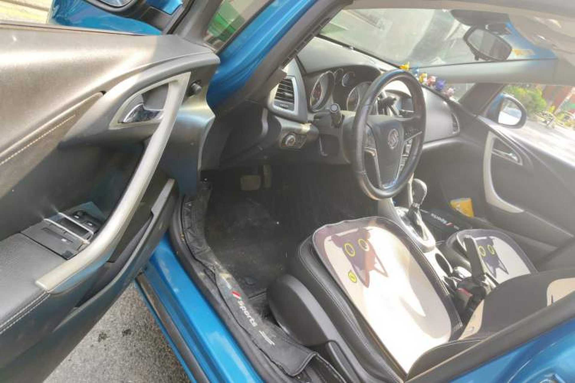 Used Buick GT 2011 GT 1.6T Fashion Sport Edition Leather Model Driver Seat