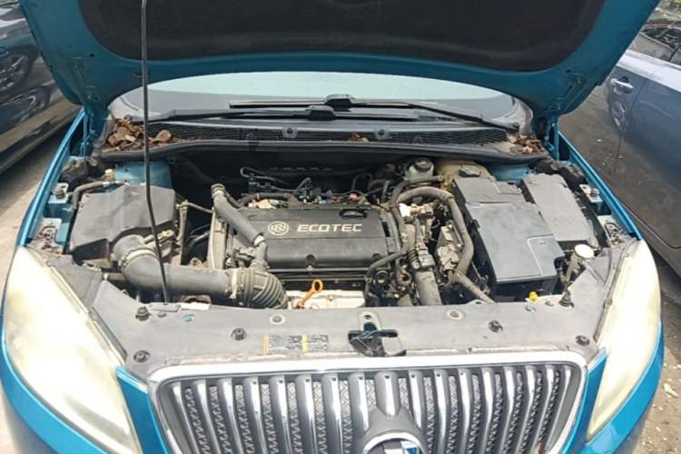 Used Buick GT 2011 GT 1.6T Fashion Sport Edition Leather Model Engine Bay