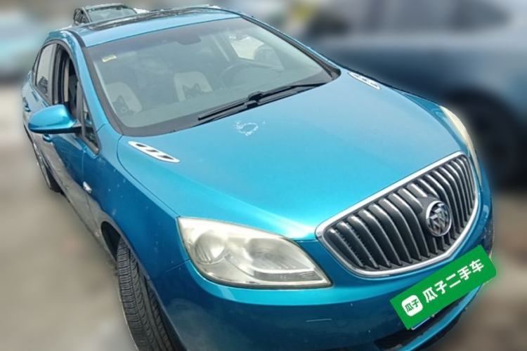 Used Buick GT 2011 GT 1.6T Fashion Sport Edition Leather Model Front Right 45 Deg