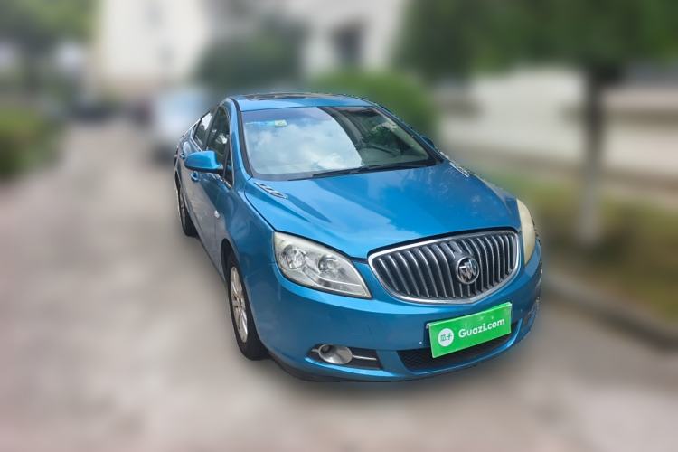 Used Buick GT 2011 GT 1.8L Automatic Fashion Edition Leather Model Front Right 45 Deg
