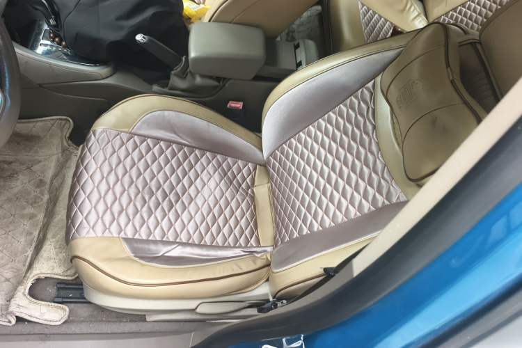 Used Buick GT 2011 GT 1.8L Automatic Fashion Edition Leather Model Left Front Seat