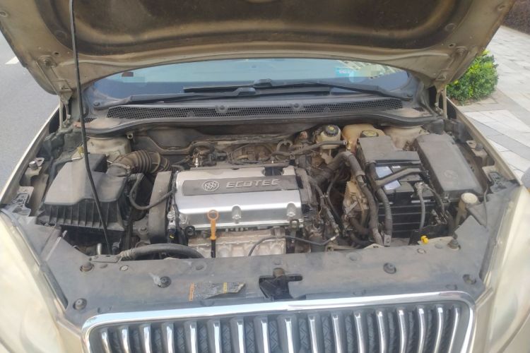 Used Buick GT 2011 GT 1.8L Automatic Fashion Edition Leather Model Engine Bay