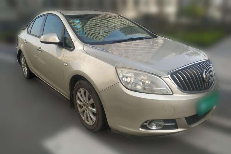 Used Buick GT 2011 GT 1.8L Automatic Fashion Edition Leather Model Front Right 45 Deg