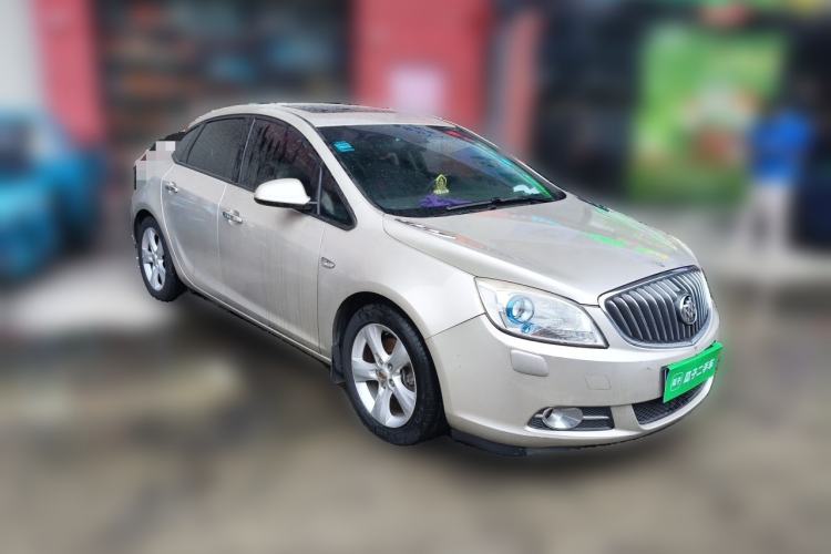 Used Buick GT 2011 GT 1.6T Fashion Sport Edition Leather Model Front Right 45 Deg