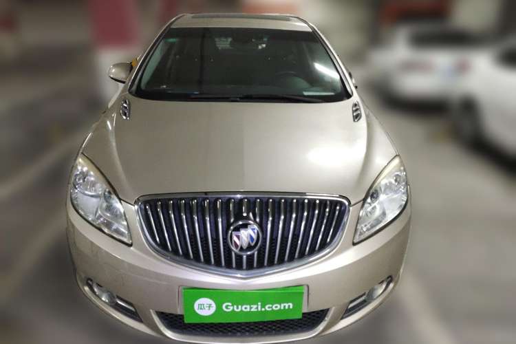 Used Buick GT 2011 GT 1.8L Automatic Fashion Edition Leather Model Front