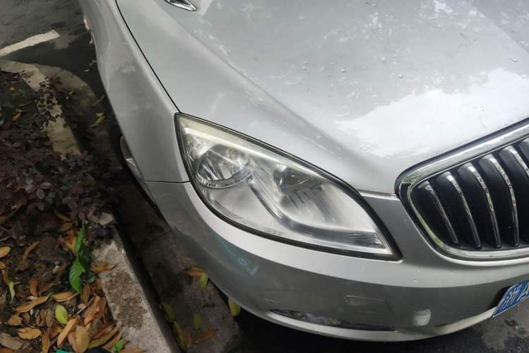 Used Buick GT 2011 GT 1.6T Fashion Sport Edition Leather Model Right Front Headlight