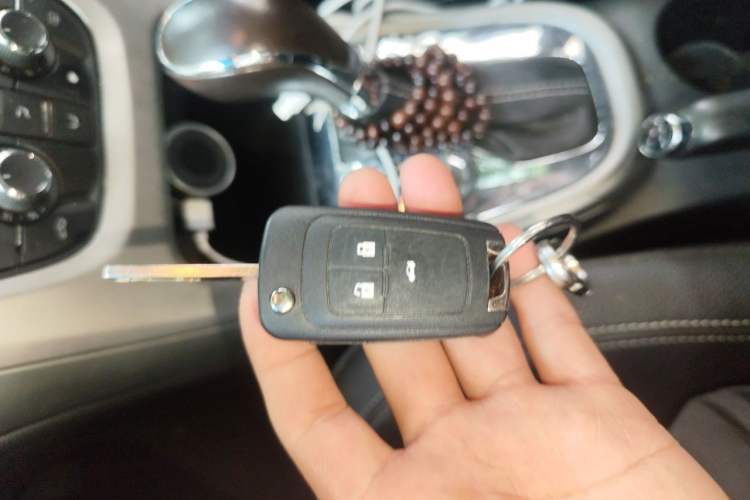 Used Buick GT 2011 GT 1.6T Fashion Sport Edition Leather Model Vehicle Key
