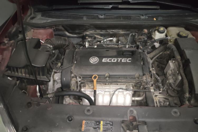 Used Buick GT 2011 GT 1.8L Automatic Fashion Edition Leather Model Engine Bay