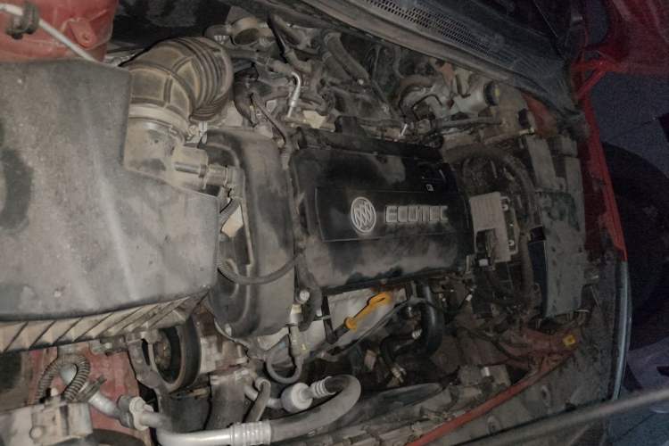 Used Buick GT 2011 GT 1.8L Automatic Fashion Edition Leather Model Engine Bay Right
