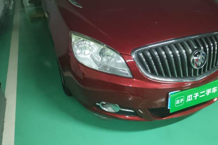 Used Buick GT 2011 GT 1.8L Automatic Fashion Edition Leather Model Right Front Headlight