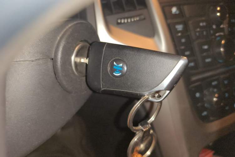 Used Buick GT 2011 GT 1.8L Automatic Fashion Edition Leather Model Vehicle Key