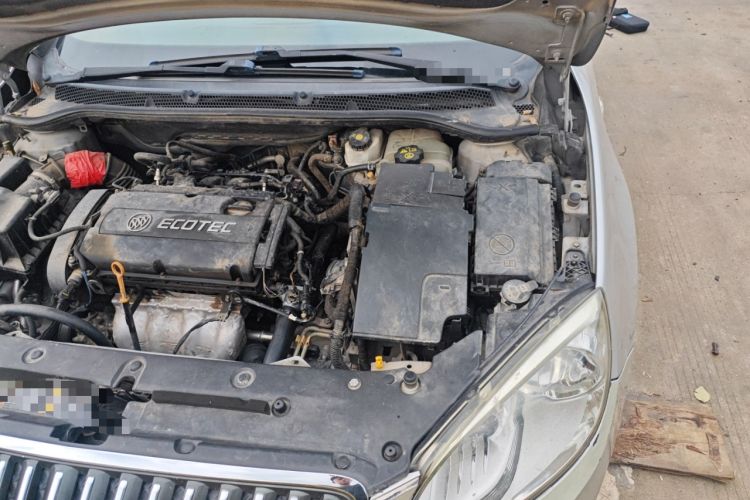 Used Buick GT 2011 GT 1.8L Automatic Fashion Edition Leather Model Engine Bay Left