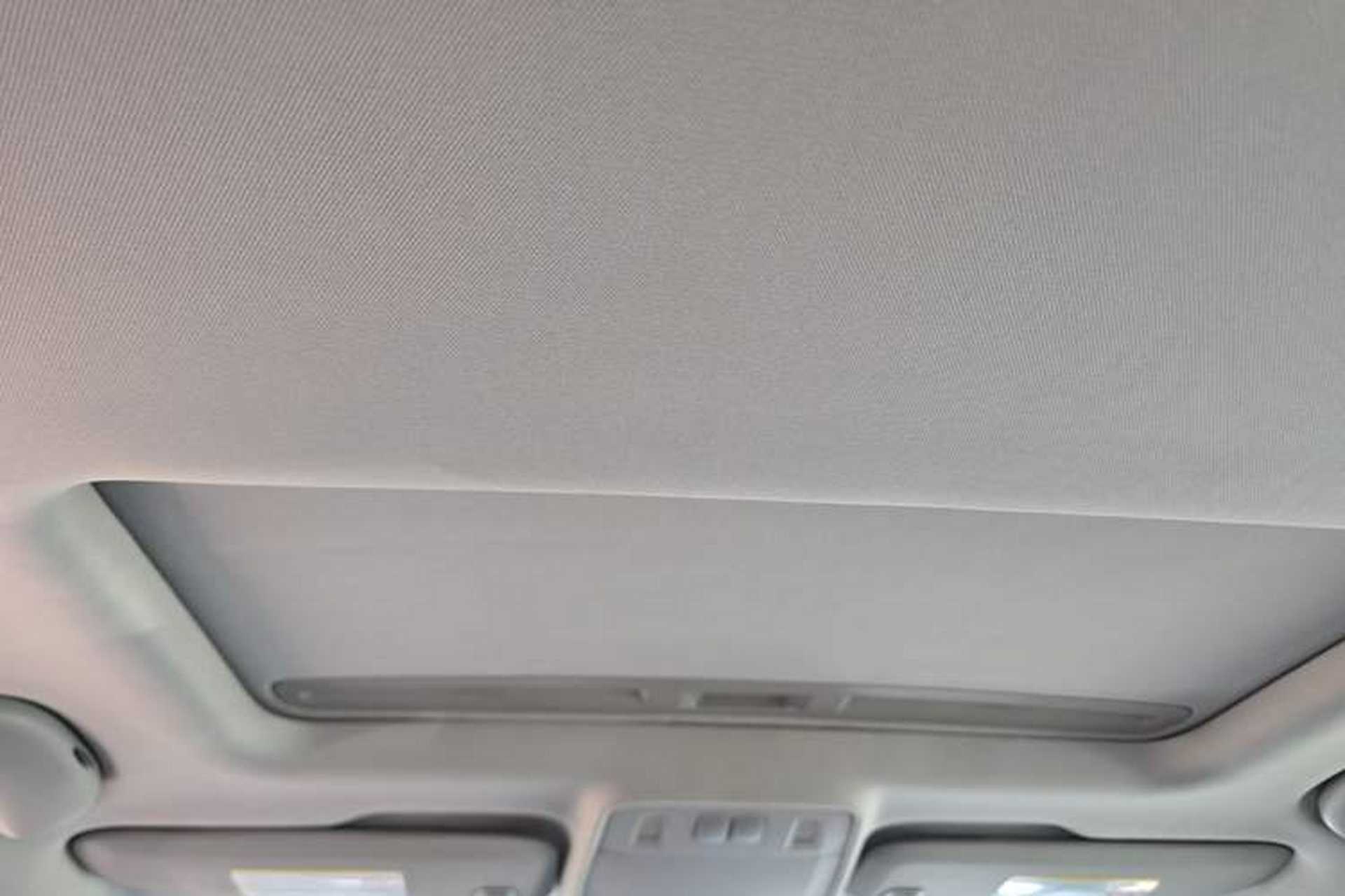 Used Buick GT 2011 GT 1.6T Fashion Sport Edition Leather Model Headliner