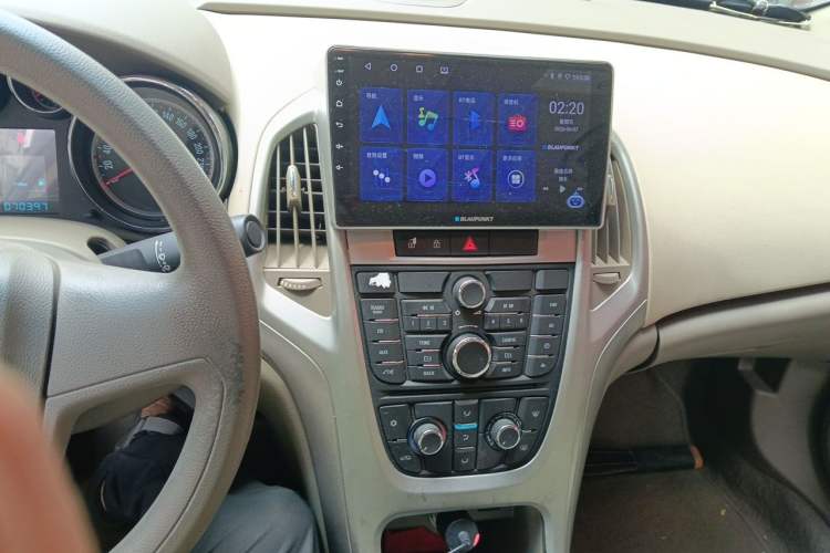 Used Buick GT 2012 GT 1.6L Manual Comfort Edition Audio And AC Panel
