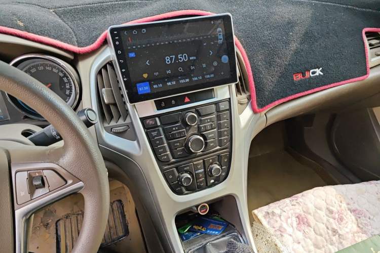 Used Buick GT 2012 GT 1.6L Manual Entry-Level Model Audio And AC Panel