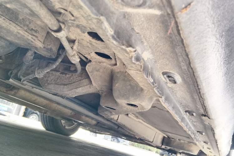 Used Buick GT 2012 GT 1.6L Manual Entry-Level Model Chassis Rear Right