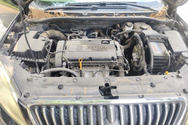 Used Buick GT 2012 GT 1.6L Manual Entry-Level Model Engine Bay