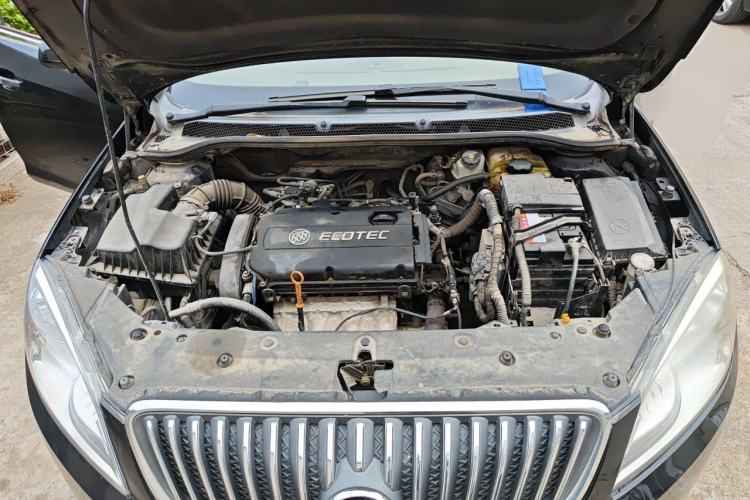 Used Buick GT 2012 GT 1.6L Manual Entry-Level Model Engine Bay