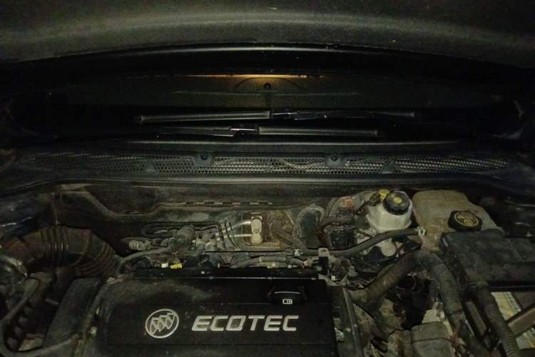 Used Buick GT 2012 GT 1.6L Manual Comfort Edition Engine Bay
