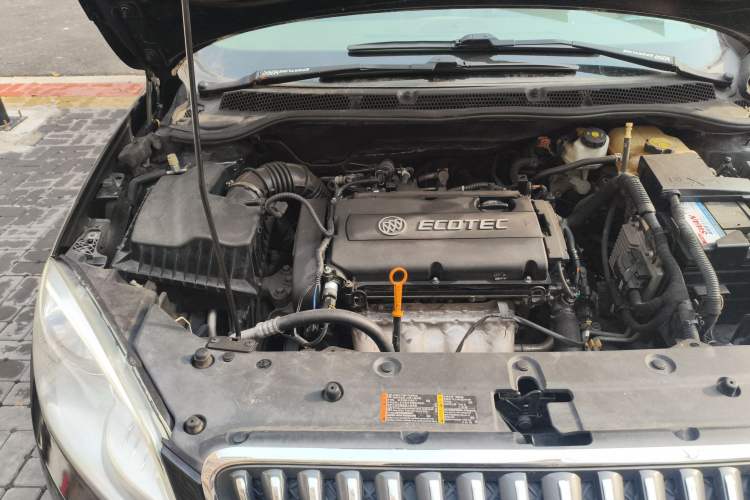 Used Buick GT 2012 GT 1.6L Automatic Comfort Edition Engine Bay Right