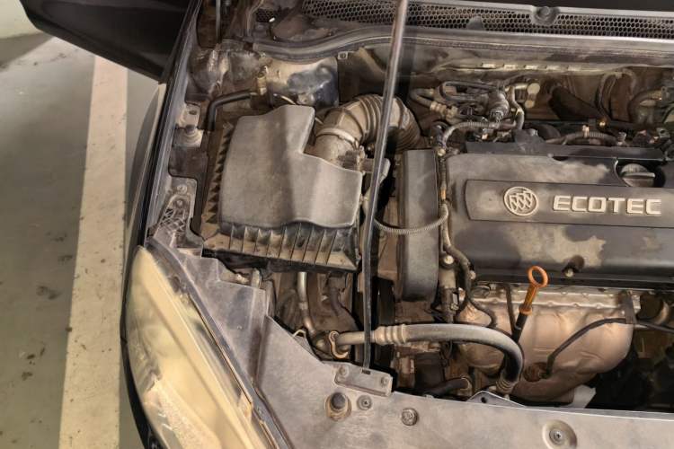 Used Buick GT 2012 GT 1.6L Automatic Comfort Edition Engine Bay Right