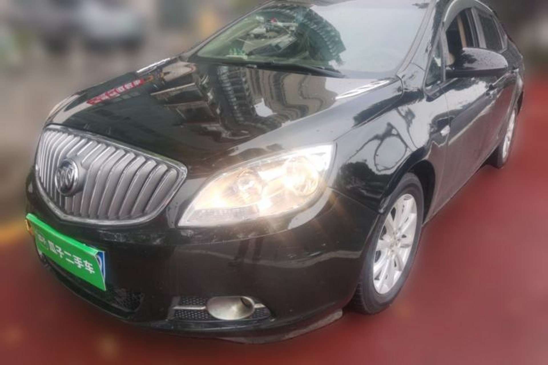Used Buick GT 2012 GT 1.8L Automatic Fashionable Leather Edition Front Left 45 Deg