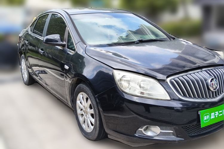 Used Buick GT 2012 GT 1.6L Manual Entry-Level Model Front Right 45 Deg