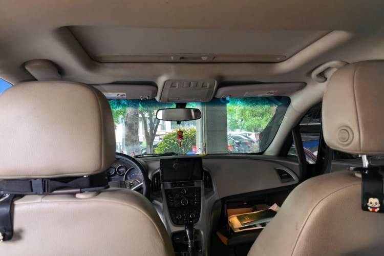 Used Buick GT 2012 GT 1.6L Automatic Comfort Edition Headliner