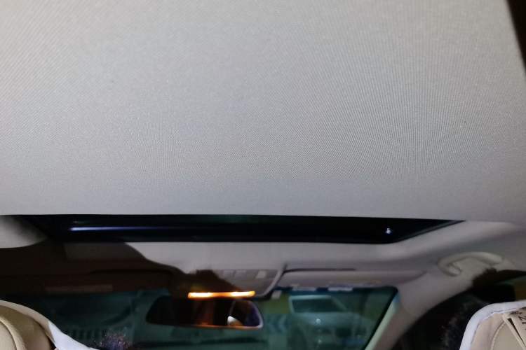 Used Buick GT 2012 GT 1.6L Automatic Comfort Edition Headliner
