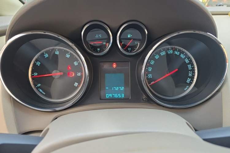 Used Buick GT 2012 GT 1.6L Manual Comfort Edition Instrument Cluster