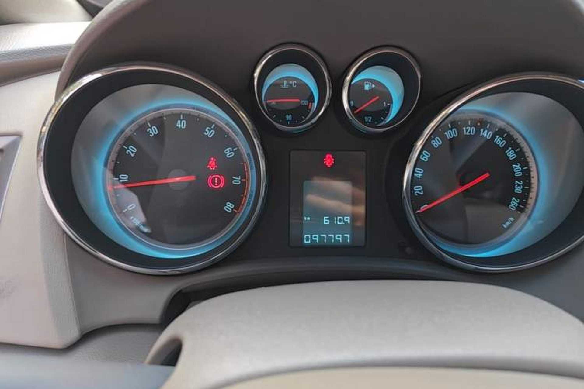 Used Buick GT 2012 GT 1.6L Manual Entry-Level Model Instrument Cluster