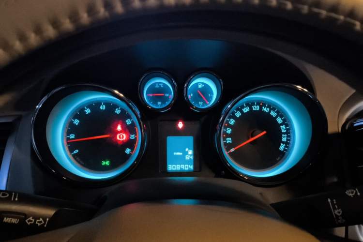 Used Buick GT 2012 GT 1.6L Manual Entry-Level Model Instrument Cluster