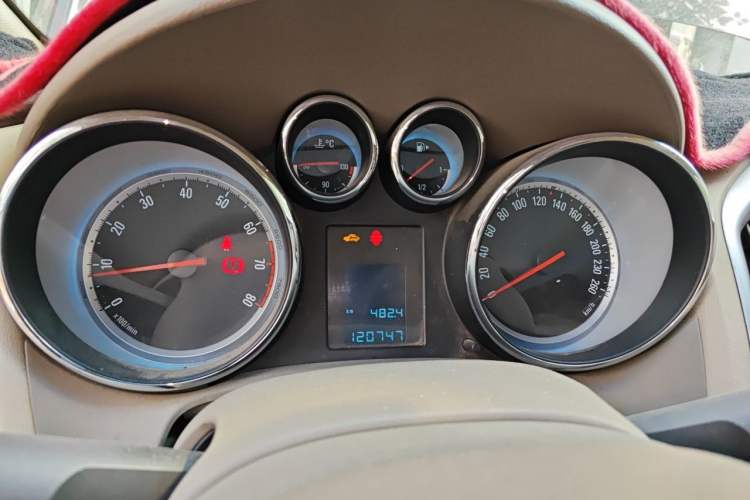 Used Buick GT 2012 GT 1.6L Manual Entry-Level Model Instrument Cluster