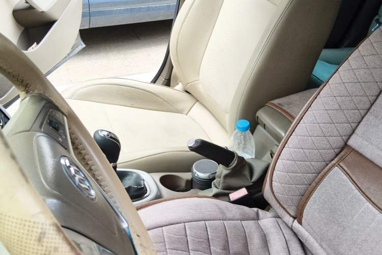 Used Buick GT 2012 GT 1.6L Manual Entry-Level Model Left Front Seat