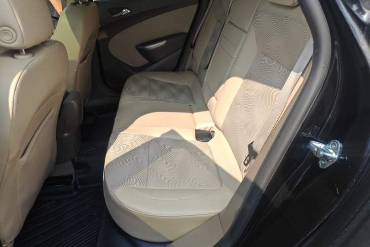 Used Buick GT 2012 GT 1.6L Manual Entry-Level Model Left Rear Seat