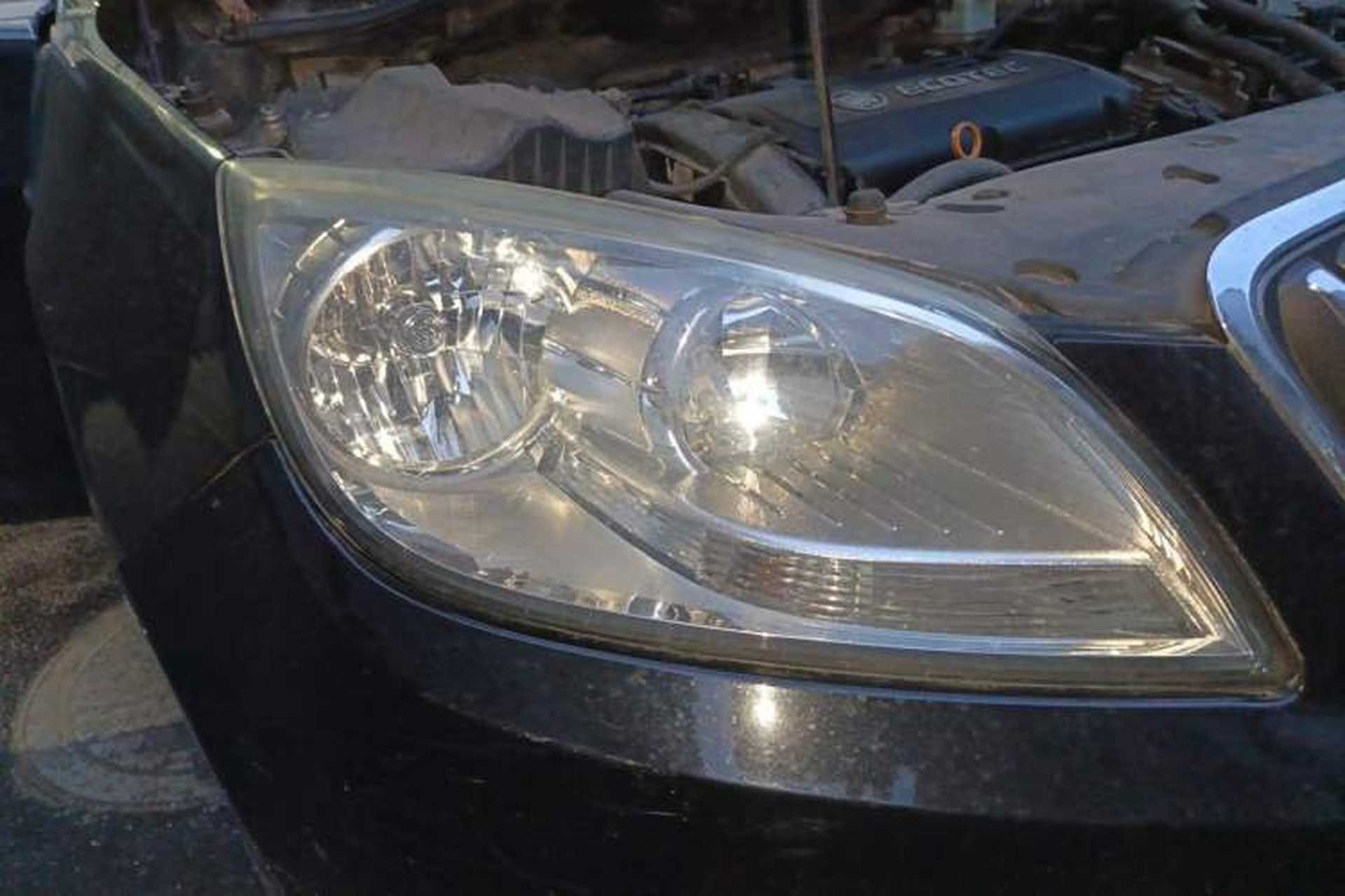 Used Buick GT 2012 GT 1.6L Automatic Fashion Edition Right Front Headlight