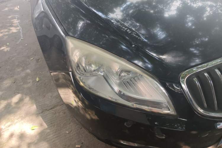 Used Buick GT 2012 GT 1.6L Automatic Fashion Edition Right Front Headlight