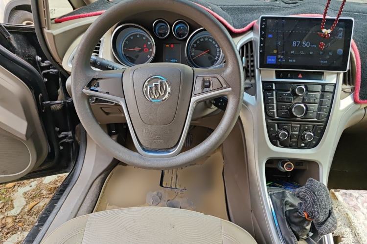 Used Buick GT 2012 GT 1.6L Manual Entry-Level Model Steering Wheel