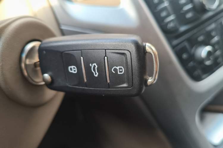 Used Buick GT 2012 GT 1.6L Automatic Comfort Edition Vehicle Key